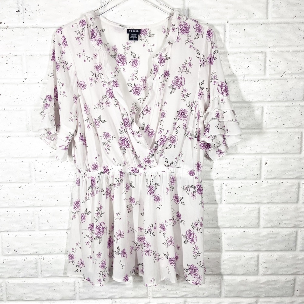 TORRID Purple Floral Flowy Blouse with ruffle trim - size 1